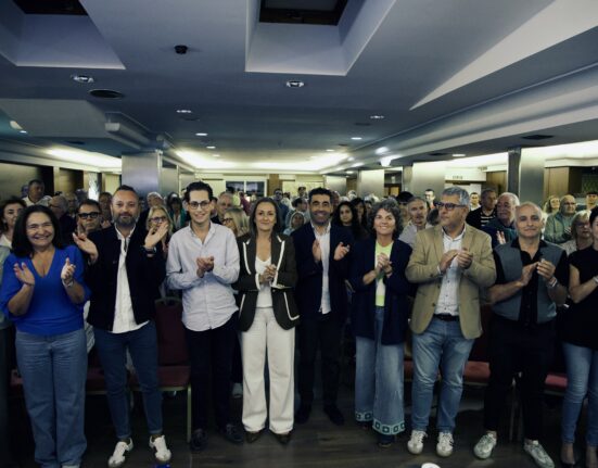 Luisa Sánchez anima a la militancia del PP de Vigo a movilizarse y trabajar de cara a las elecciones del 29N para castigar al Gobierno que peor trató a la ciudad