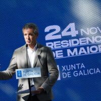 Rueda avanza que el 100% de los ayuntamientos seleccionados ya se adhirieron al nuevo Proyecto de residencias de mayores de la Xunta que creará más de 1.800 plazas