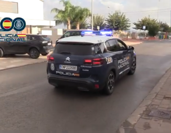 La Policía Nacional detiene a dos jóvenes por realizar falsas amenazas de bomba contra aeropuertos españoles