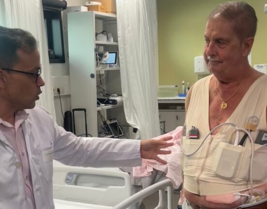 El Hospital Álvaro Cunqueiro lidera la implantación de dispositivos cardíacos como alternativa al trasplante
